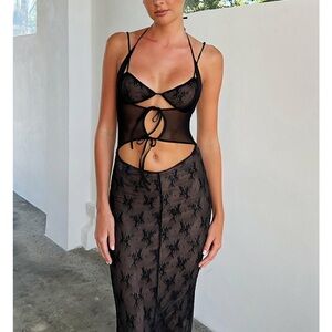 Shania Black Lace Maxi Dress